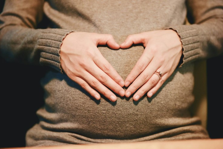pregnancy yoga in Abingdon - join a class.